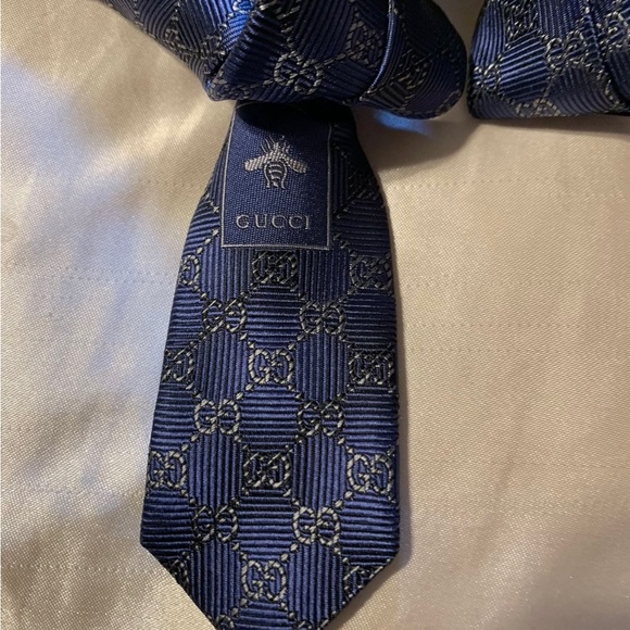 Gucci Tie - Picture 5 of 5